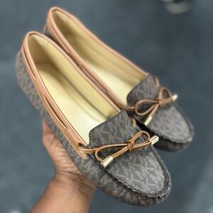 Michael Michael Kors Juliette Loafer size 7